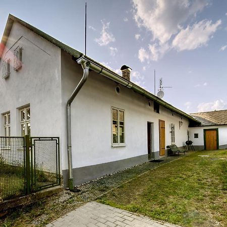 Holiday Home Praskolesy By Interhome Exterior photo